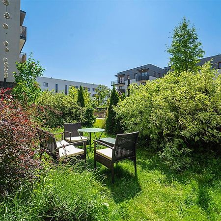 ורשה Bluszczanska Modern Urban Apartment מראה חיצוני תמונה