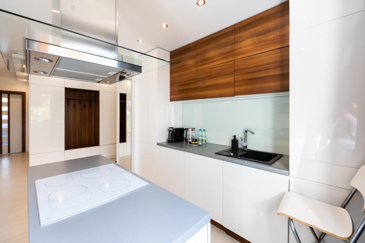 ורשה Bluszczanska Modern Urban Apartment מראה חיצוני תמונה