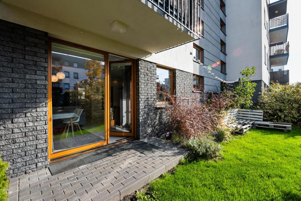 ורשה Bluszczanska Modern Urban Apartment מראה חיצוני תמונה