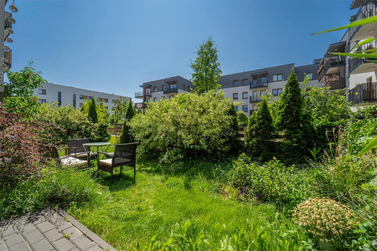 ורשה Bluszczanska Modern Urban Apartment מראה חיצוני תמונה
