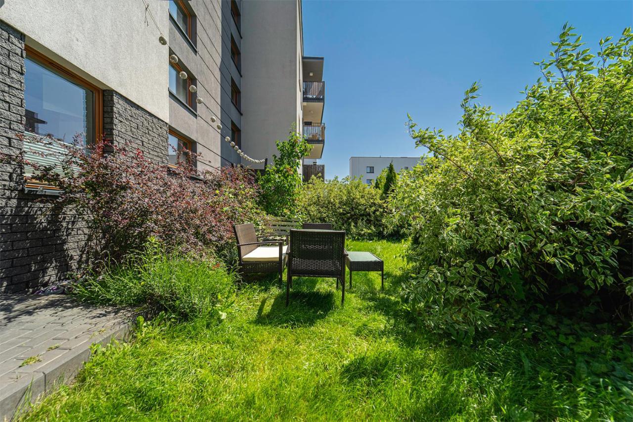 ורשה Bluszczanska Modern Urban Apartment מראה חיצוני תמונה